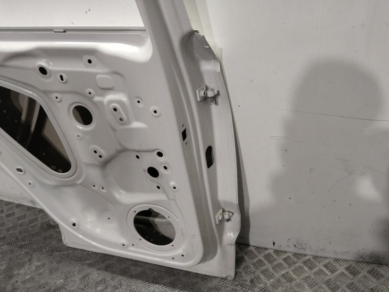 Recambio de puerta trasera izquierda para seat ateca (kh7, khp) 1.4 tsi referencia OEM IAM 575833051H  