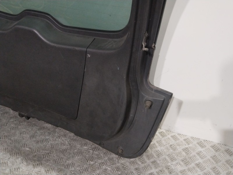 Recambio de porton trasero para mazda 5 (cr) 2.0 (crew) referencia OEM IAM CCY562020J  