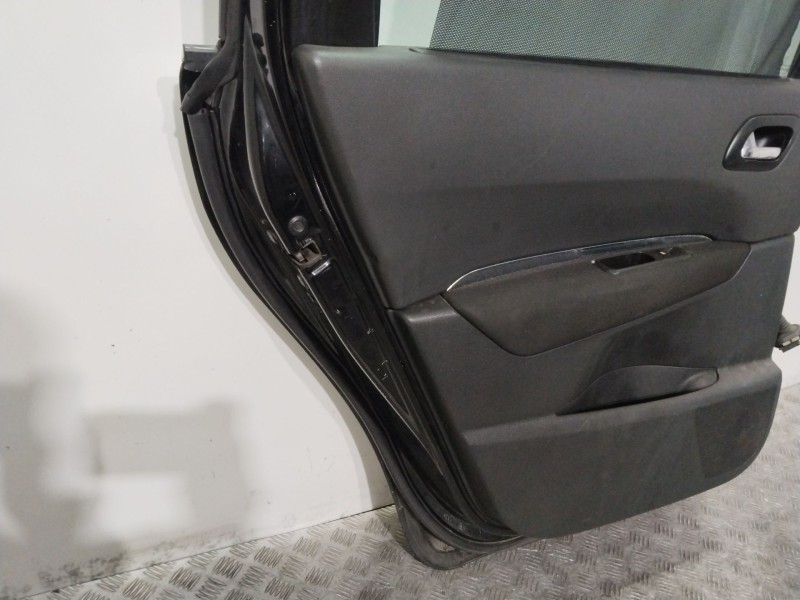 Recambio de puerta trasera izquierda para peugeot 5008 (0u_, 0e_) 2.0 hdi referencia OEM IAM 9006S6  
