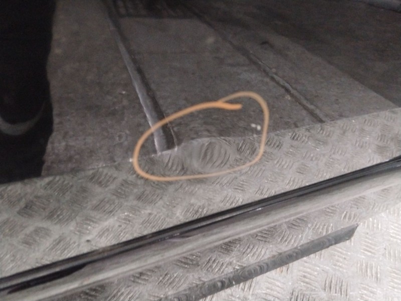 Recambio de puerta delantera izquierda para volkswagen golf v (1k1) 1.4 tsi referencia OEM IAM 1K4831105G  