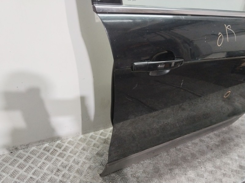 Recambio de puerta delantera derecha para chevrolet captiva (c100, c140) 2.0 d 4wd referencia OEM IAM 42352070  