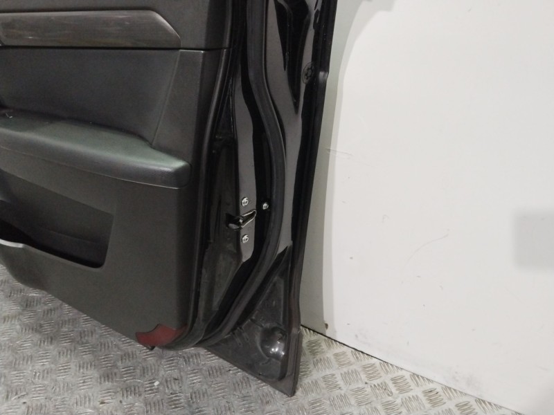 Recambio de puerta delantera derecha para chevrolet captiva (c100, c140) 2.0 d 4wd referencia OEM IAM 42352070  