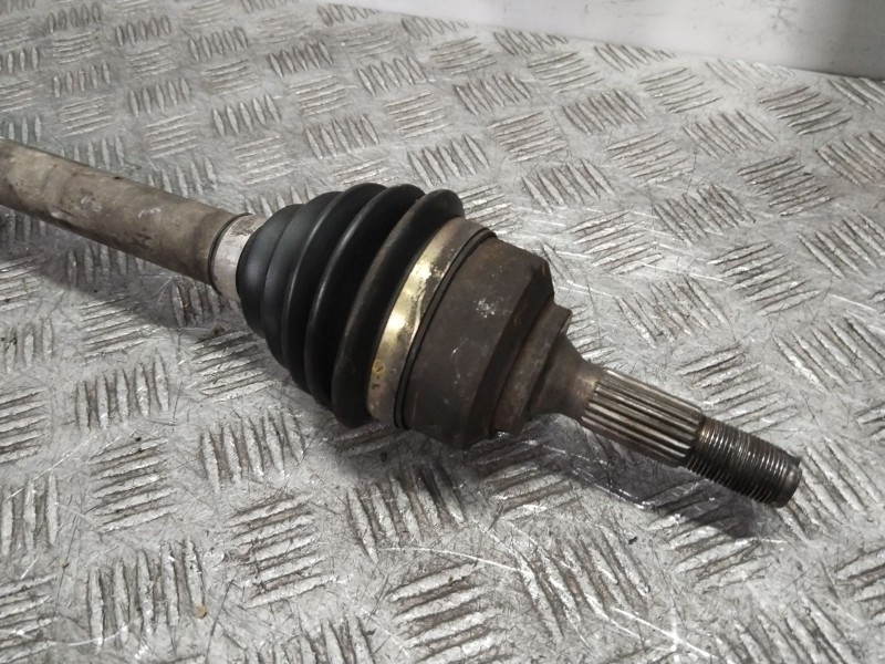 Recambio de transmision delantera derecha para toyota auris (_e15_) 1.4 d-4d (nde150_) referencia OEM IAM 4341002580  