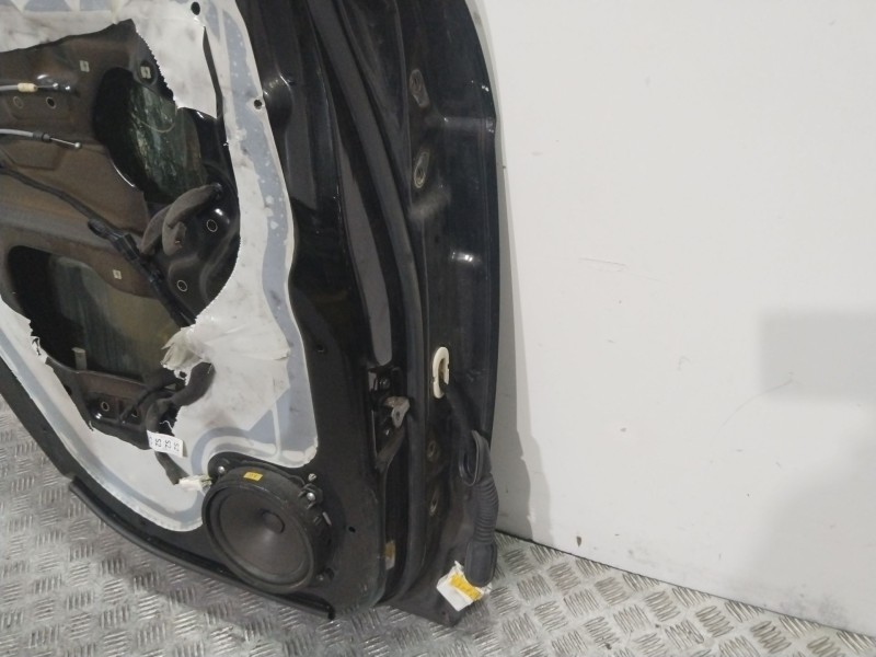 Recambio de puerta trasera izquierda para chevrolet captiva (c100, c140) 2.0 d 4wd referencia OEM IAM 95460133  