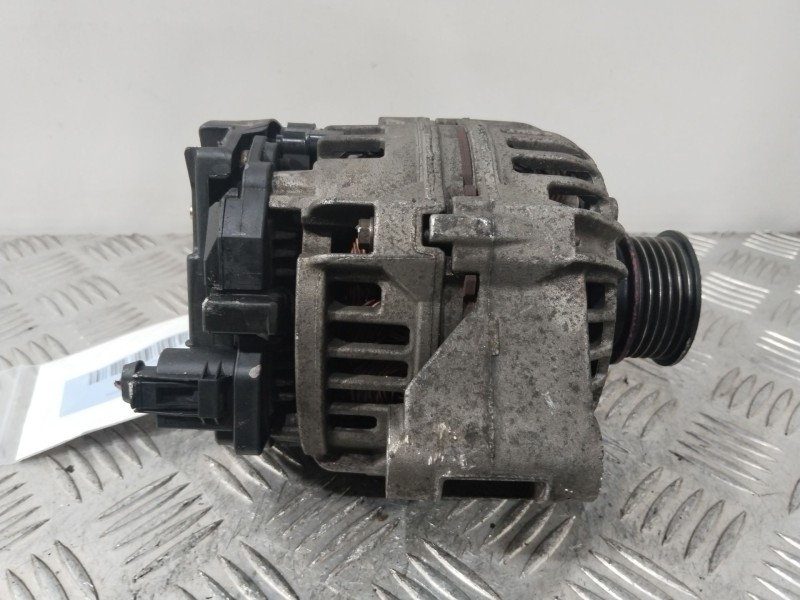 Recambio de alternador para rover 25 i hatchback (rf) 1.4 16v referencia OEM IAM 0124225011  