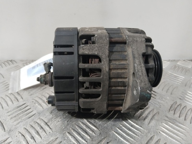 Recambio de alternador para chevrolet aveo / kalos hatchback (t250, t255) 1.2 referencia OEM IAM 96404263  