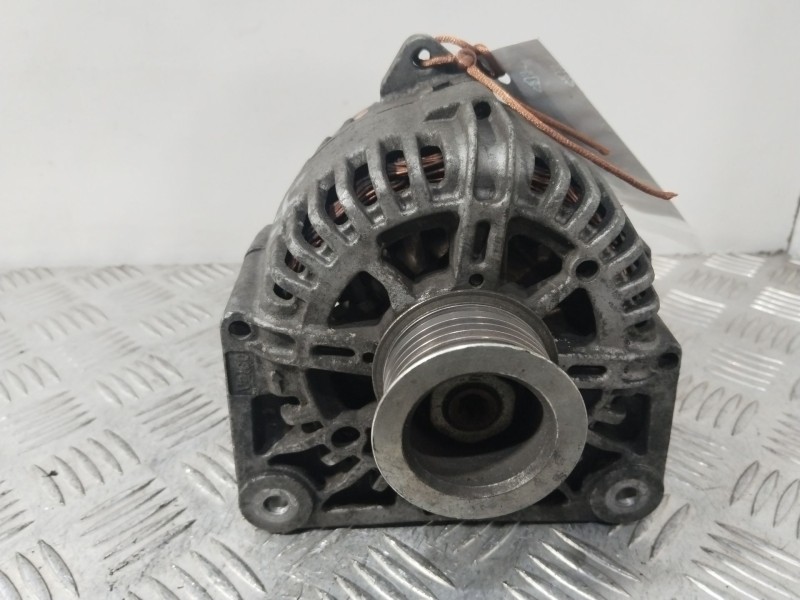 Recambio de alternador para renault scénic ii (jm0/1_) 1.9 dci (jm14) referencia OEM IAM 8200667610  