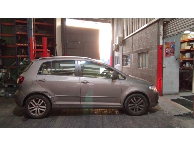 volkswagen golf plus v (5m1, 521) del año 2010