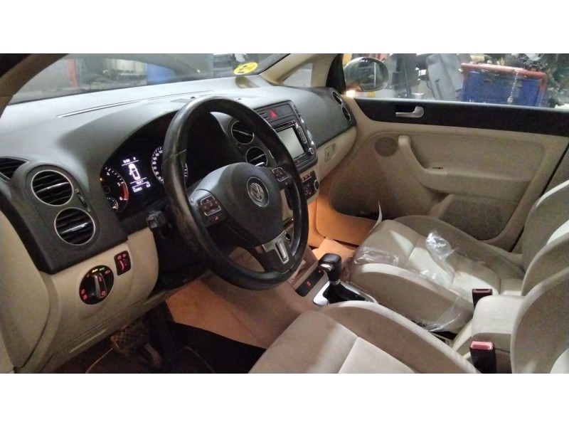 volkswagen golf plus v (5m1, 521) del año 2010