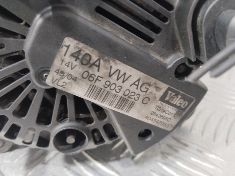 Recambio de alternador para seat toledo iii (5p2) 2.0 tdi 16v referencia OEM IAM 06F903023C  