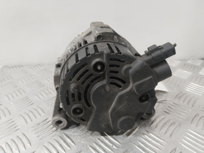 Recambio de alternador para peugeot 206 hatchback (2a/c) 1.4 i referencia OEM IAM 9636204480  