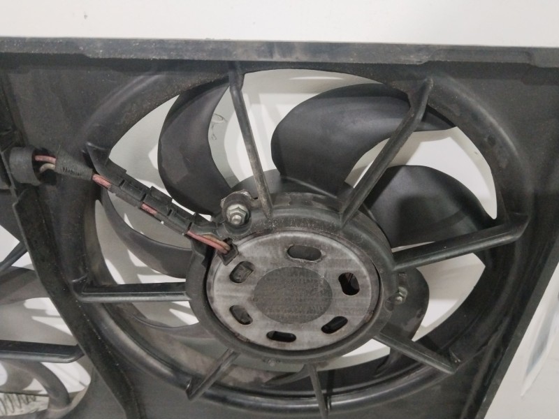 Recambio de electroventilador para seat leon (1p1) 2.0 tdi 16v referencia OEM IAM 1K0121207A  