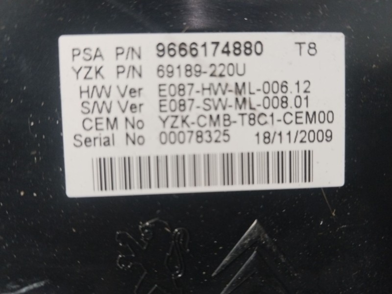 Recambio de cuadro instrumentos para peugeot 5008 (0u_, 0e_) 1.6 16v referencia OEM IAM 9666174880  