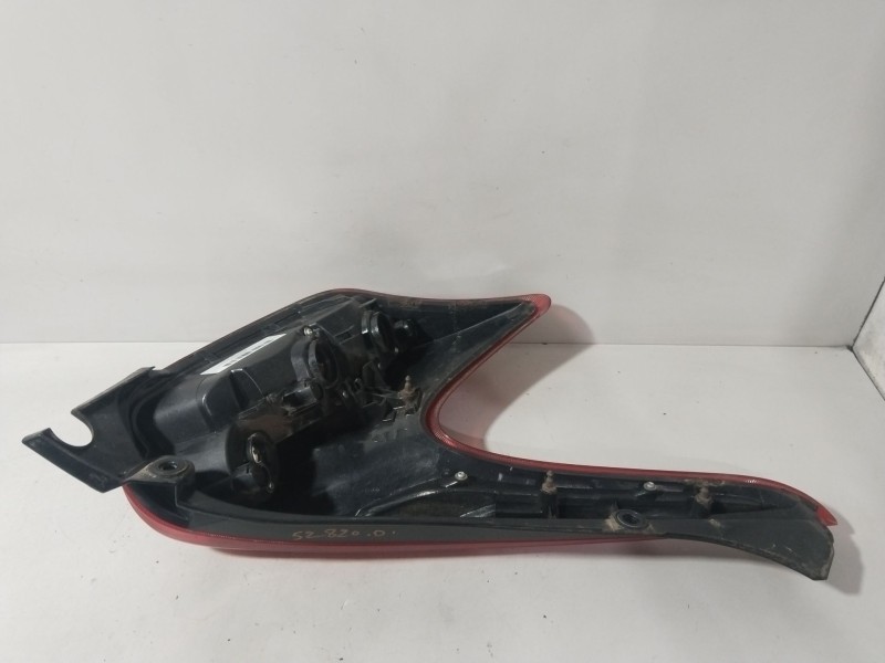 Recambio de piloto trasero derecho para nissan juke (f15) 1.5 dci referencia OEM IAM 265571KA0A  