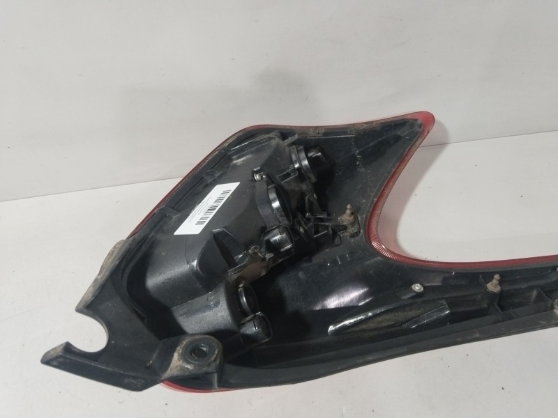 Recambio de piloto trasero derecho para nissan juke (f15) 1.5 dci referencia OEM IAM 265571KA0A  