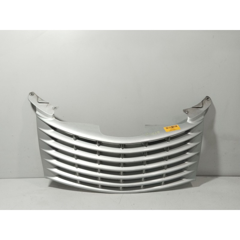 REJILLA DELANTERA ORH78TRMAE PLATA - imagen 1