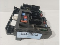 Recambio de caja reles / fusibles para peugeot 1007 (km_) 1.4 referencia OEM IAM 9650618480   2