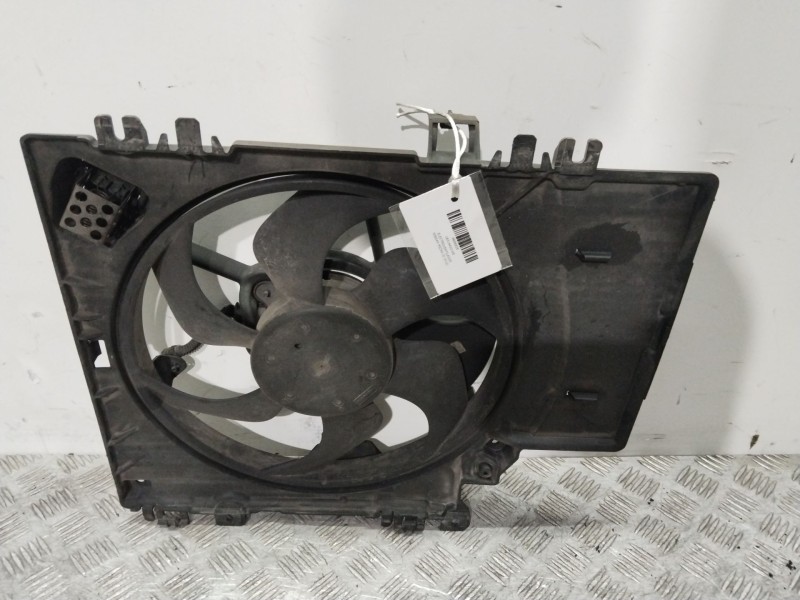Recambio de electroventilador para nissan micra iii (k12) 1.2 16v referencia OEM IAM 1831442016E  