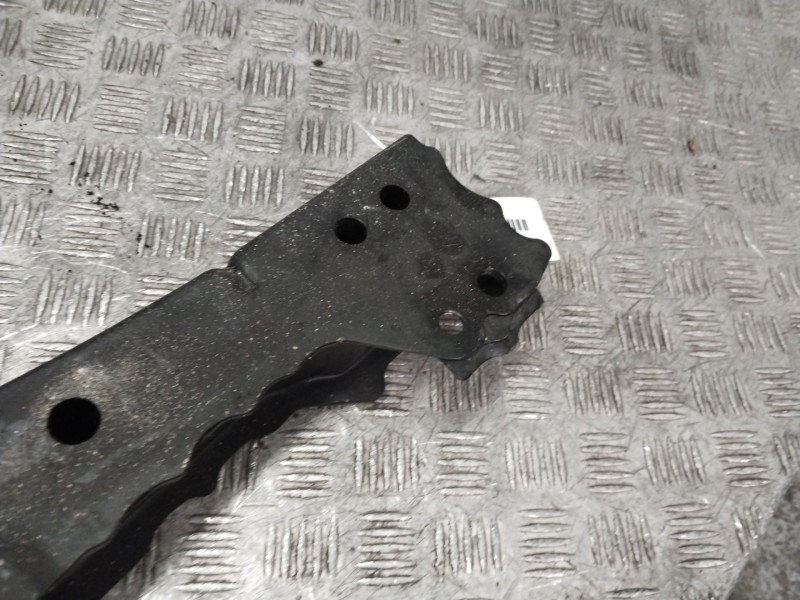 Recambio de travesaño inferior para lexus ct (zwa10_) 200h (zwa10_) referencia OEM IAM 5710447020  