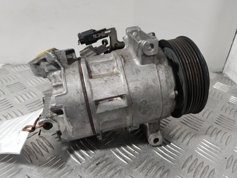 Recambio de compresor aire acondicionado para nissan qashqai ii (j11, j11_) 1.2 dig-t referencia OEM IAM 926004EB0A  
