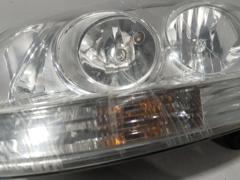 Recambio de faro derecho para volkswagen golf v variant (1k5) 1.9 tdi 4motion referencia OEM IAM 1K6941030C  