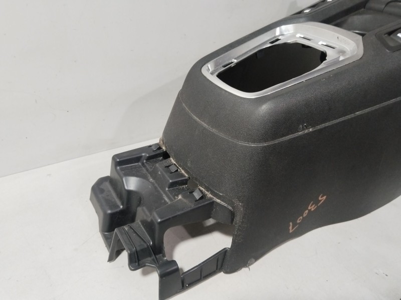 Recambio de consola central para citroën c-elysee (dd_) 1.6 hdi 92 referencia OEM IAM 9674476477  