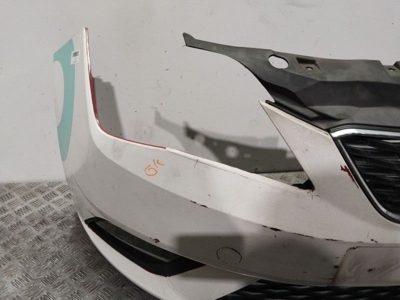 Recambio de paragolpes delantero para seat ibiza iv (6j5, 6p1) 1.4 tdi referencia OEM IAM 6P0807217HB  