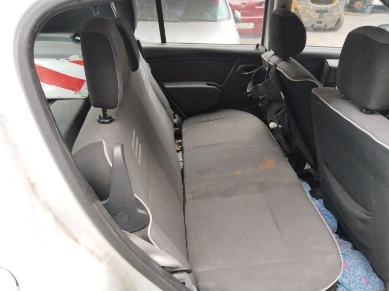 dacia sandero (bs_) del año 2012