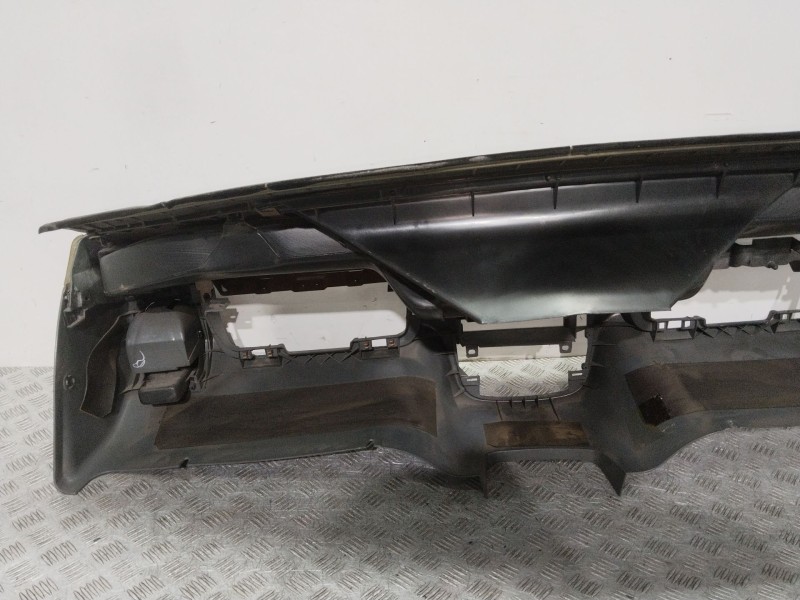 Recambio de salpicadero para mercedes-benz clase m (w163) 320 (163.154) referencia OEM IAM A1636800787  