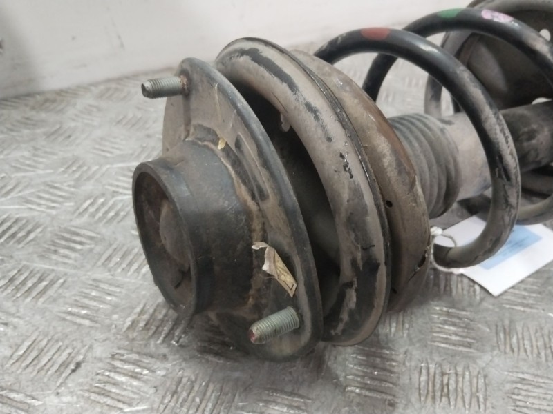 Recambio de amortiguador delantero derecho para hyundai tucson (jm) 2.0 crdi referencia OEM IAM   