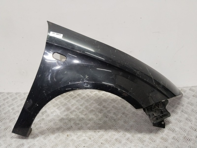 Recambio de aleta delantera derecha para seat altea xl (5p5) stylance / style referencia OEM IAM 5P0821022A  NEGRO