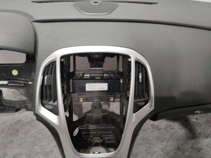 Recambio de salpicadero para opel astra j (p10) 1.7 cdti (68) referencia OEM IAM   