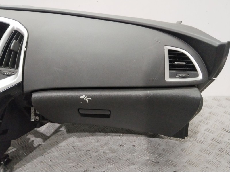 Recambio de salpicadero para opel astra j (p10) 1.7 cdti (68) referencia OEM IAM   