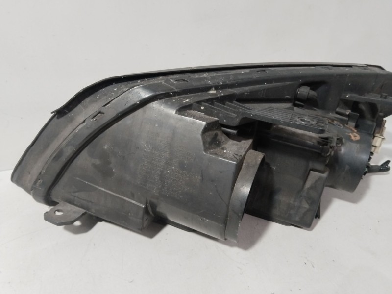 Recambio de faro derecho para chevrolet captiva (c100, c140) 2.0 d 4wd referencia OEM IAM 96626973  