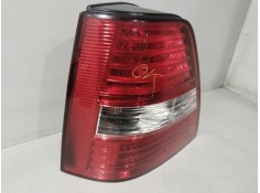 Recambio de piloto trasero izquierdo para kia sorento i (jc) 2.5 crdi referencia OEM IAM 9243E5   2