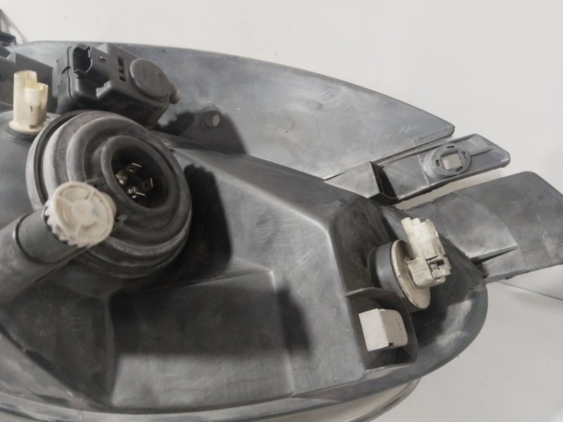 Recambio de faro derecho para citroën xsara picasso (n68) 1.6 hdi referencia OEM IAM 6205W0  