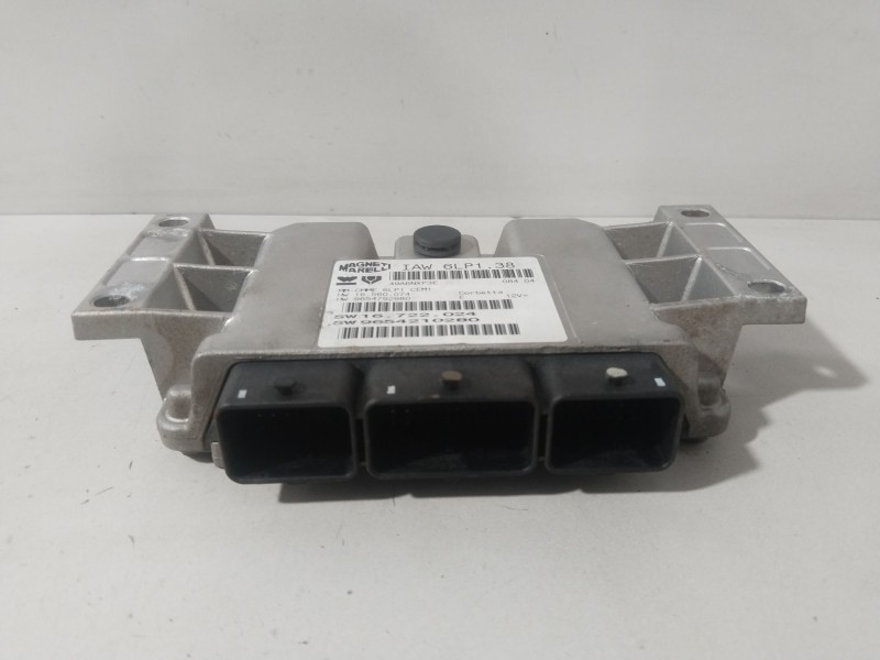 Recambio de centralita motor uce para peugeot 307 sw (3h) 2.0 16v referencia OEM IAM IAW6LP138  