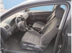 volkswagen golf v (1k1) del año 2004 2