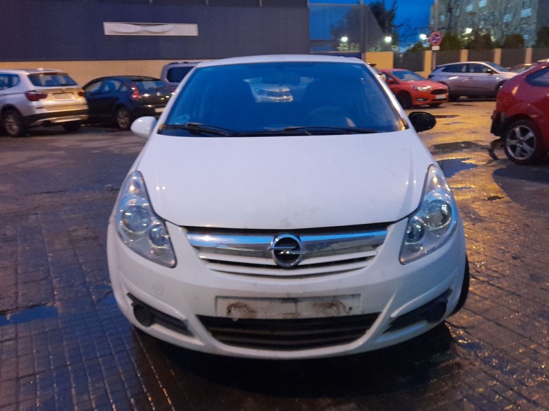 opel corsa d (s07) del año 2009