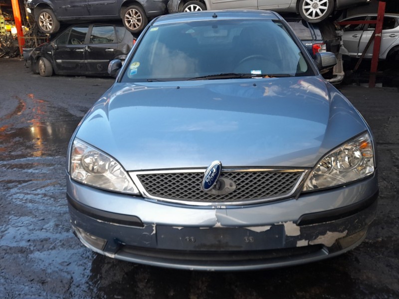 ford mondeo iii sedán (b4y) del año 2004