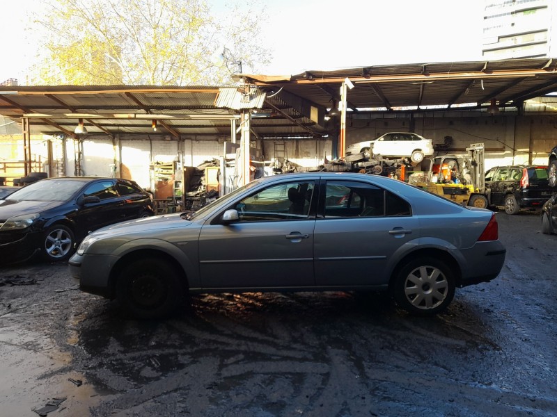 ford mondeo iii sedán (b4y) del año 2004
