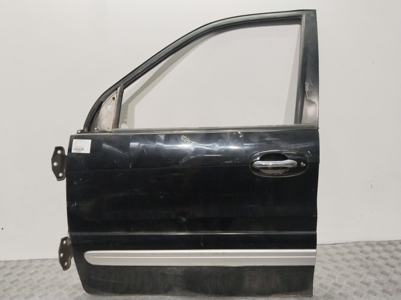 Recambio de puerta delantera izquierda para kia carnival ii 2.9 crdi lx referencia OEM IAM 0K54A59020A NEGRO 