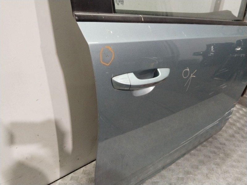 Recambio de puerta delantera derecha para seat alhambra (710, 711) 2.0 tdi referencia OEM IAM 7N0831056AF  