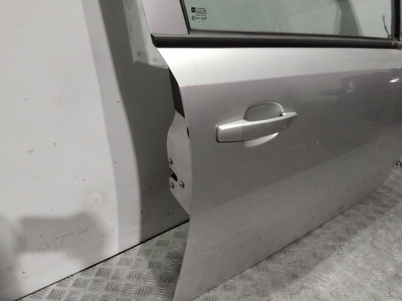 Recambio de puerta delantera derecha para opel astra h (a04) 1.6 (l48) referencia OEM IAM 124588  