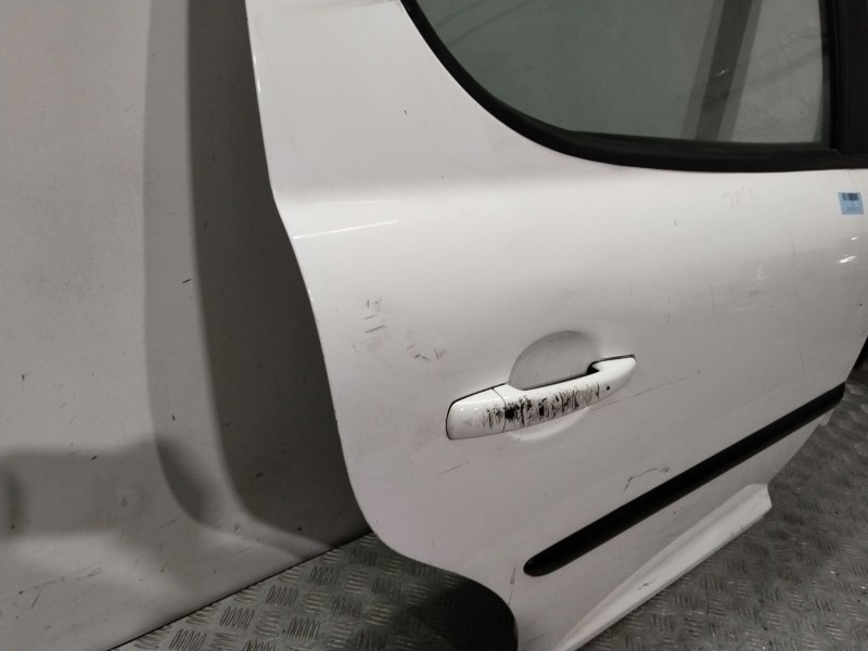 Recambio de puerta trasera derecha para peugeot 207/207+ (wa_, wc_) 1.4 16v referencia OEM IAM 9008S6  