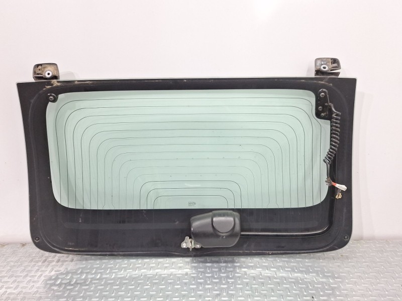 Recambio de porton trasero para peugeot 107 (pm_, pn_) 1.0 referencia OEM IAM 8744W1  