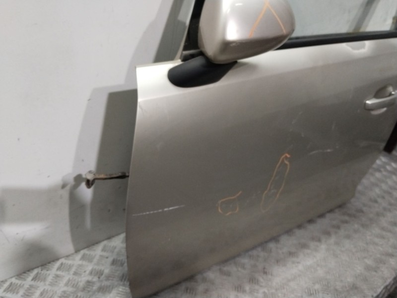 Recambio de puerta delantera izquierda para opel corsa d catch me referencia OEM IAM 124253  