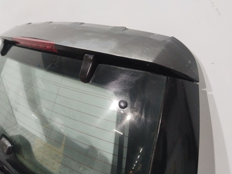 Recambio de porton trasero para chevrolet captiva (c100, c140) 2.0 d 4wd referencia OEM IAM 95240538  