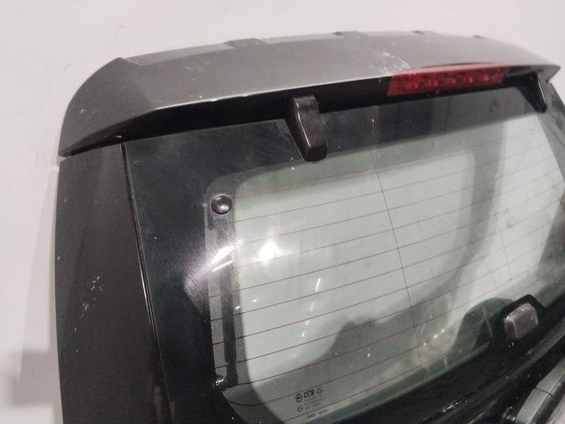 Recambio de porton trasero para chevrolet captiva (c100, c140) 2.0 d 4wd referencia OEM IAM 95240538  