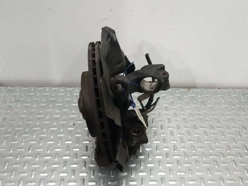 Recambio de mangueta delantera derecha para bmw 3 compact (e46) 316 ti referencia OEM IAM 31211096430  